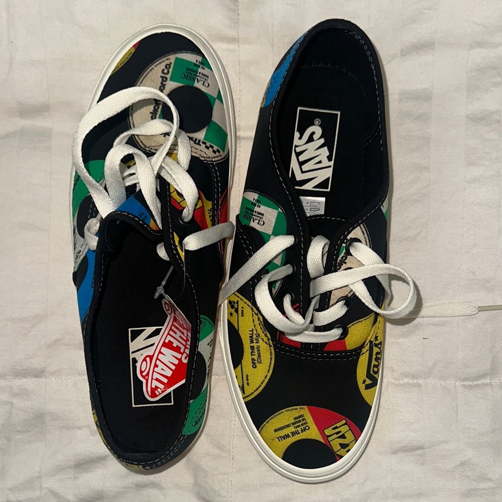 Vans Kids Colorful Record Print Sneakers